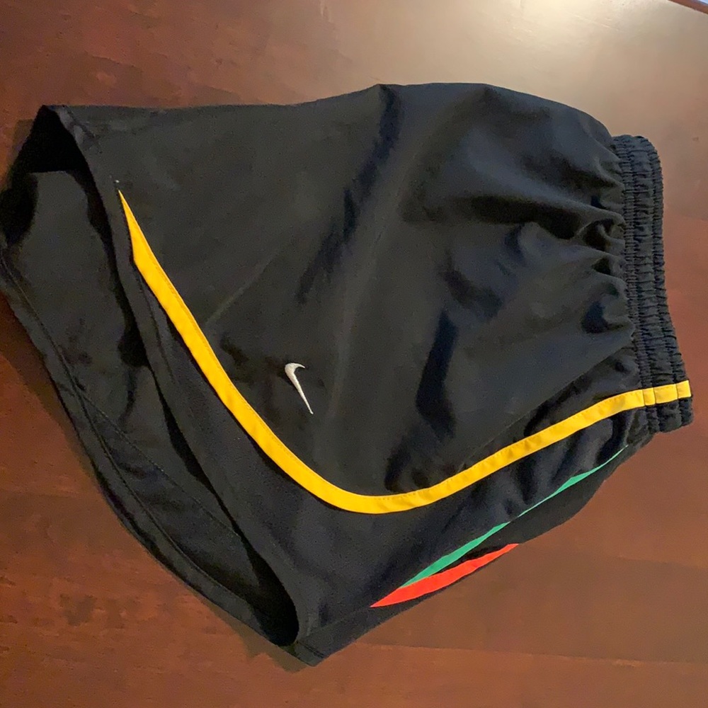 Nike shorts M